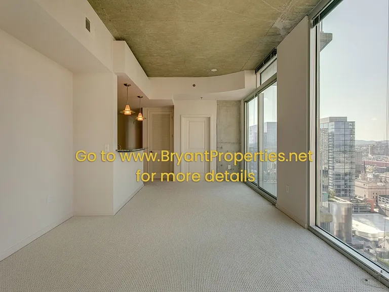 415 Church St #2402 — Photo 4