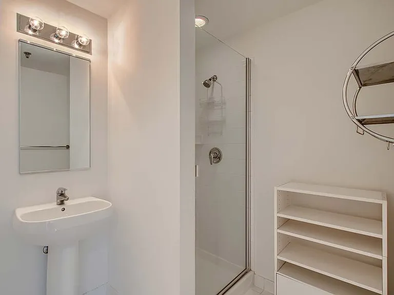 701 S Wells St #2104 — Photo 6