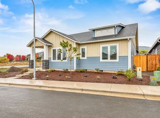 2588 Newmar Ln, Medford, OR