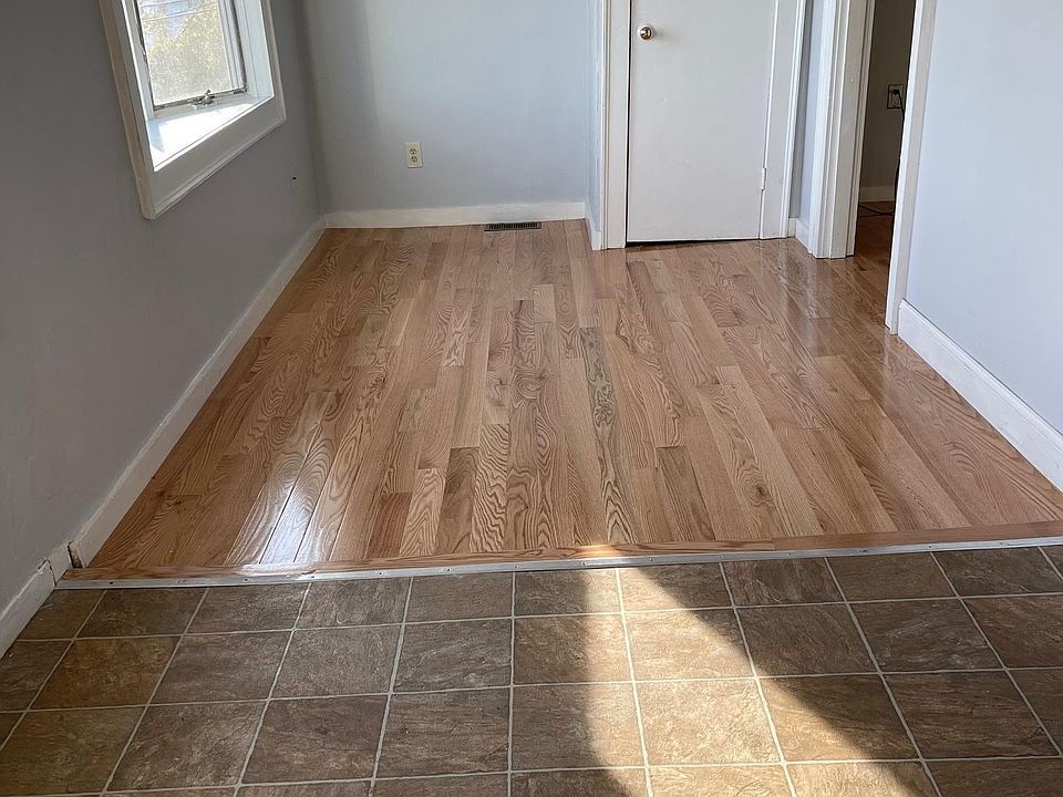Entrance and living room