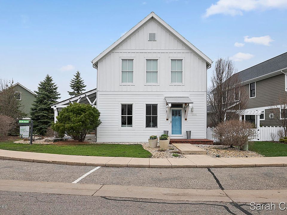 1st image of 2215 New Town Dr NE #1