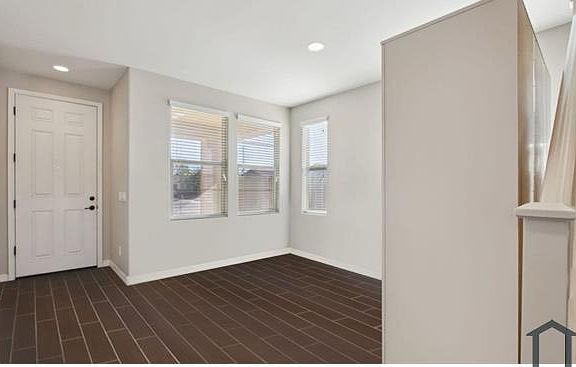 3rd image of 6802 N 86th Ln