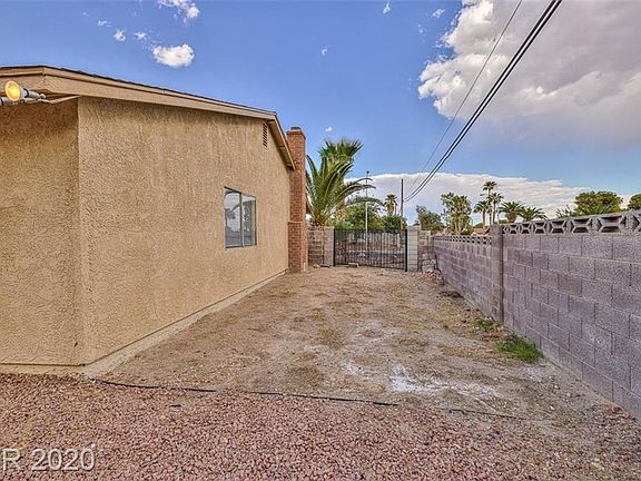 3rd image of 5491 Shodall Cir