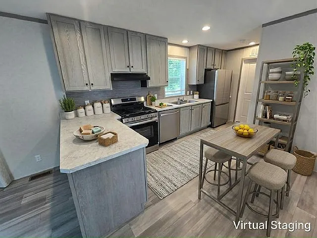 2 bed, 2.0 bath, 960 sqft, $1,500 — Photo 2