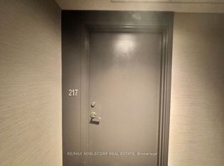 3005 Pine Glen Rd #217, Oakville, ON L6M 4C1