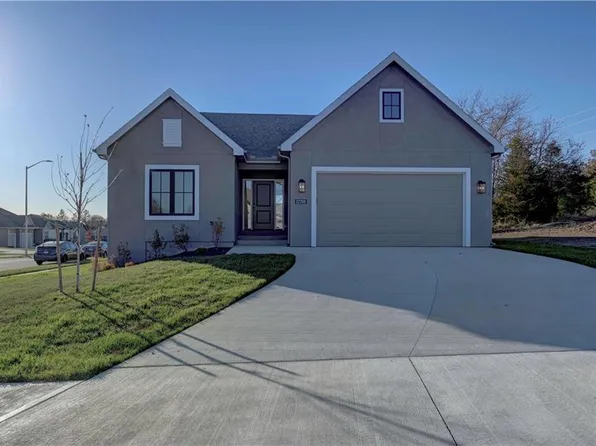 12708 Woodland Ave, Kansas City, MO 64145