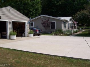 6426 Fox Den Rd, Custer, MI 49405