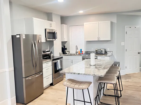 1217 N King St, Wilmington, DE 19801