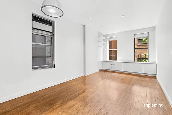 Rented by Triplemint | media 7