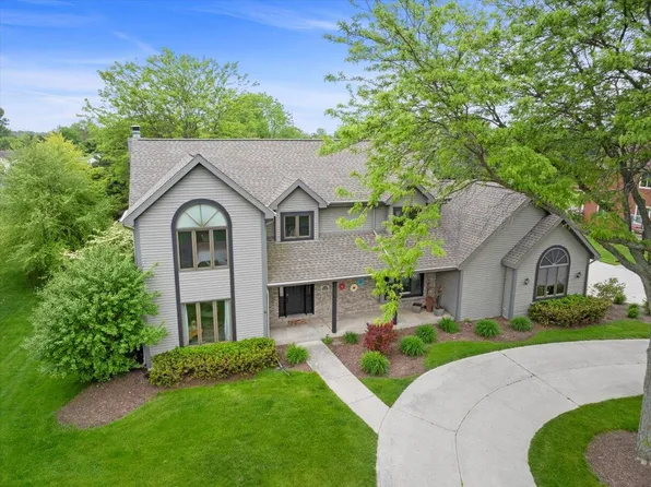 1558 Golf View DRIVE WEST West, Sheboygan, WI 53083
