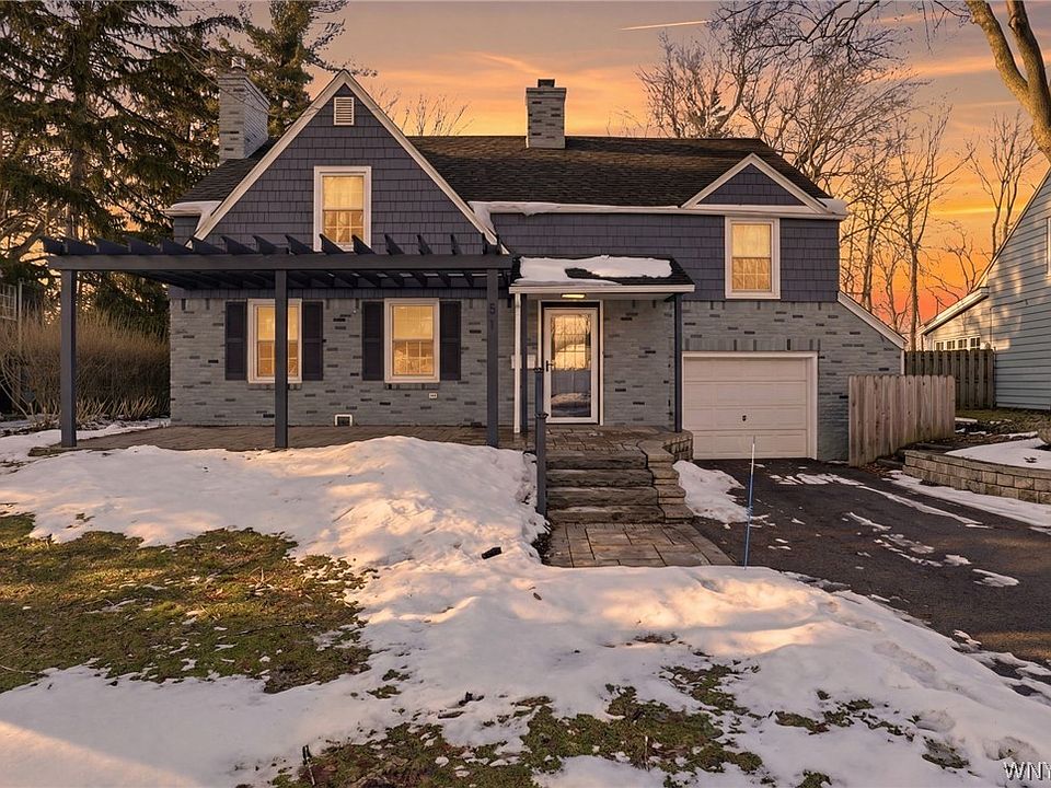 1st image of 51 Meadowbrook Rd