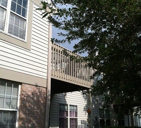 3rd image of 1650 Grove Ave Unit D