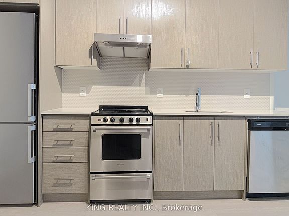 4th image of 212 King William St #608