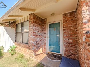 5 Court Capistrano APT 3, Wichita Falls, TX 76310