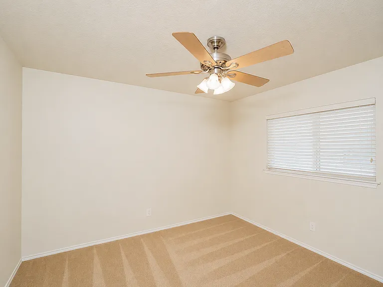 27443 Trinity Cross — Photo 15