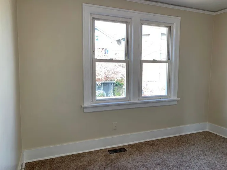 7511 Jones Ave NW — Photo 17