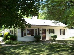 1210 Crown St, Kalamazoo, MI 49006