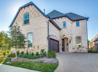 932 Royal Minister Blvd, Lewisville, TX 75056