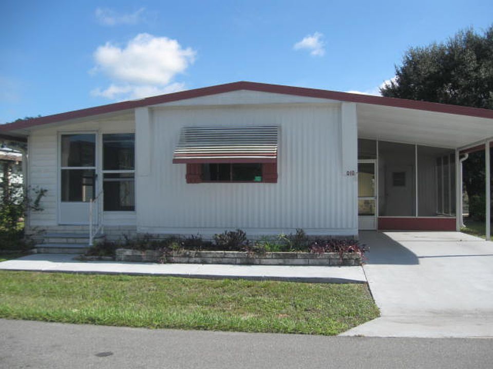 1st image of 10620 SW 27th Ave Lot 10D
