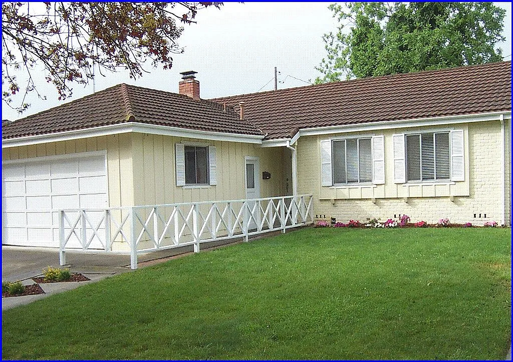 399 Castro Ct photo 1