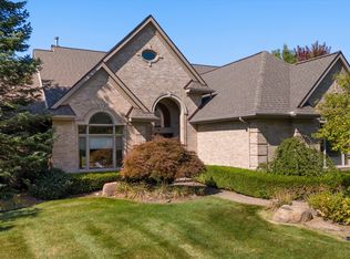 150 Alexandria Ct, Canton, MI 48188