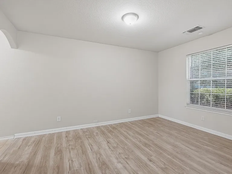 7038 Hallie Spirit — Photo 13