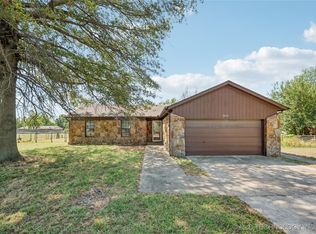 10624 E 113th St N, Owasso, OK 74055