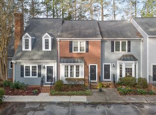 402 Gadland Ct, Raleigh, NC 27609