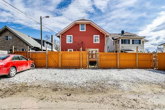 3220 N Park Ave — Photo 32