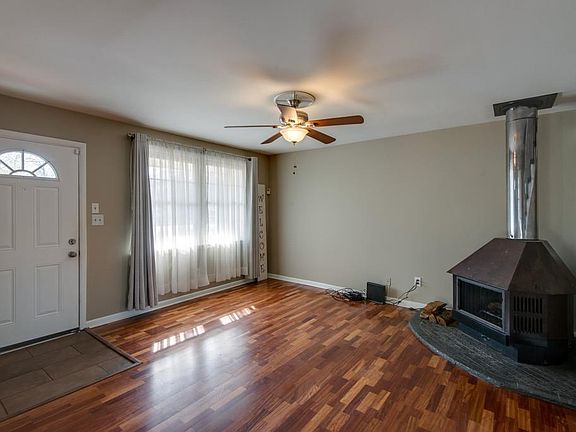 5th image of 20 Peachtree St