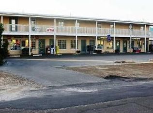 140 E Pine Ave, Saint George Island, FL 32328