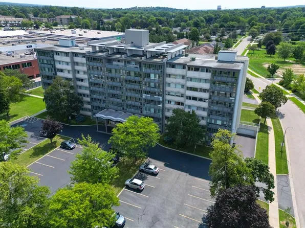 24 Midland Dr #403, Kitchener, ON N2A 2A8