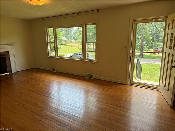 5th image of 189 Shady Ln