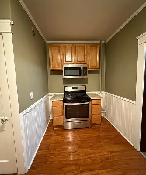 466 Locust St #2 — Photo 16
