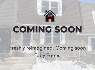 1216 Harshaw Rd, Brookhaven, PA 19015