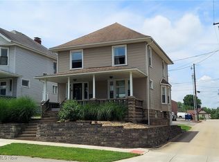 215 N 10th St, Cambridge, OH 43725