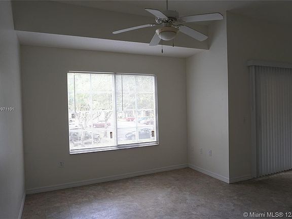5th image of 4271 San Marino Blvd APT 207