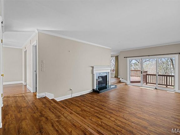 3rd image of 2306 Claymoor Dr