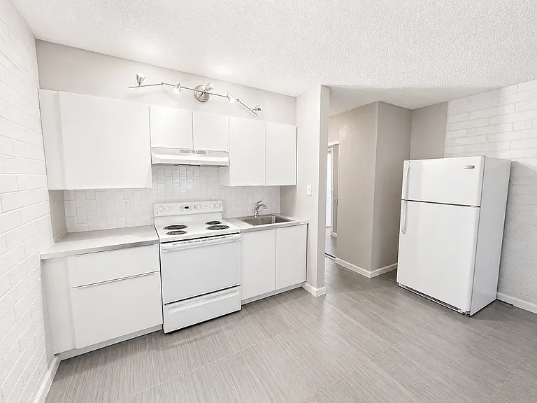 608 N. 9th St. — Photo 3