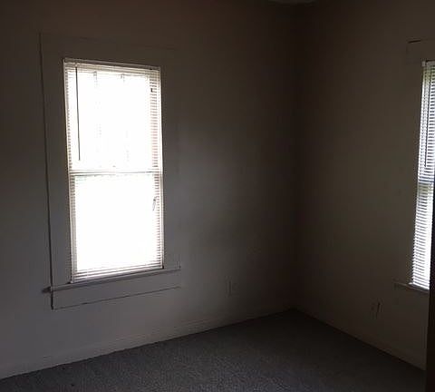 4th image of 409 W Adair St