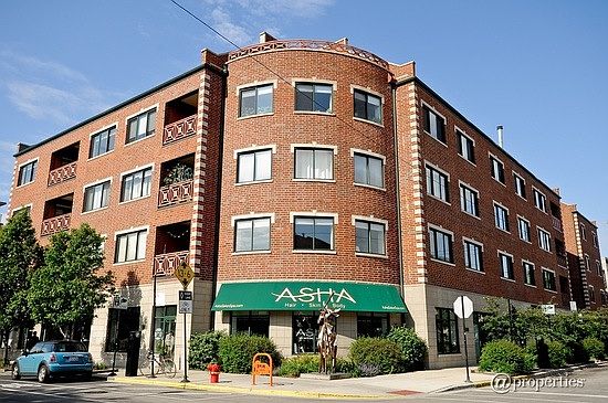 Churchill Parkplace Condominiums