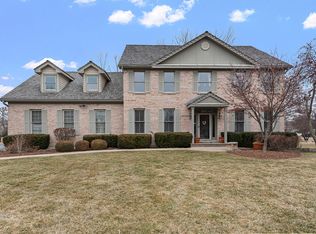 18024 W Pond Ridge Cir, Gurnee, IL 60031