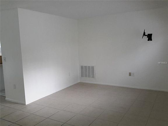 2nd image of 13002 Sirius Ln