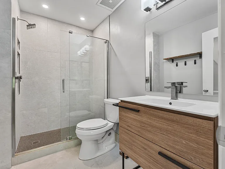 11120 Harbor Ct #1120 — Photo 28