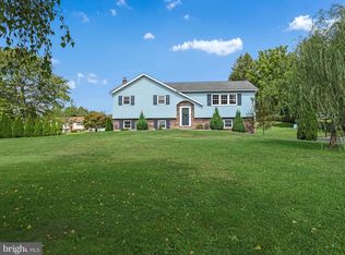 125 Llewellyn Rd, Pottsville, PA 17901