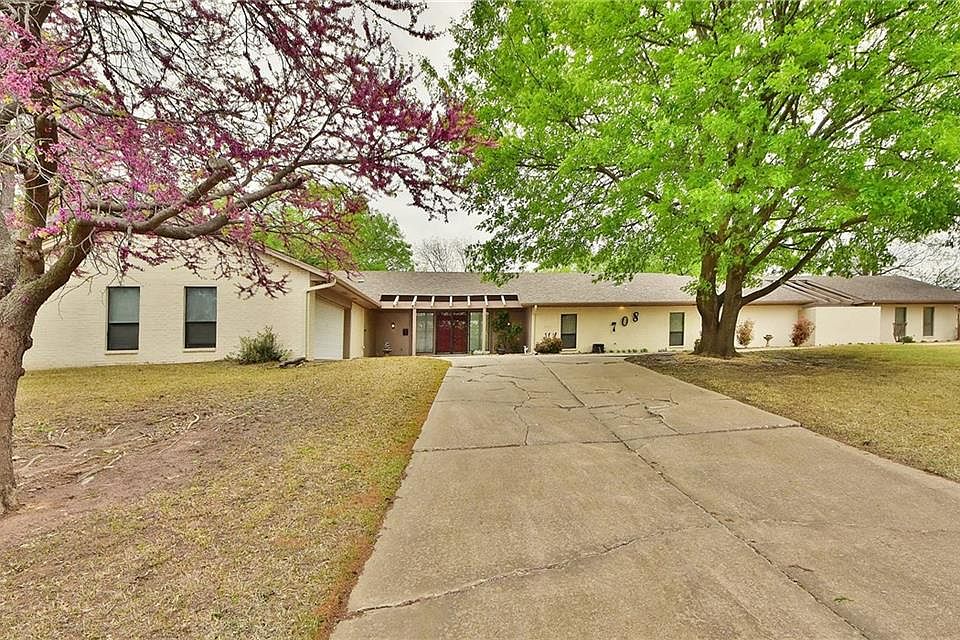 1st image of 708 Howard Dr