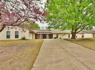 708 Howard Dr, Del City, OK 73115