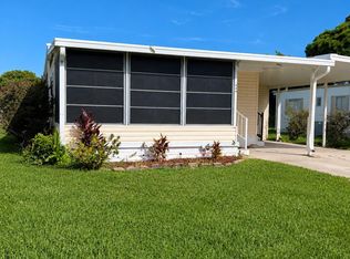 1009 Buttonwood St, Barefoot Bay, FL 32976