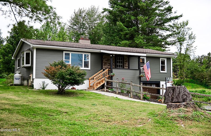 2nd image of 968 County Highway 126