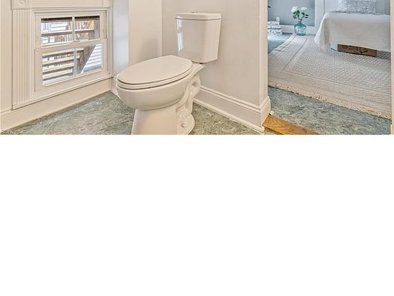 4th image of 426 South St #3